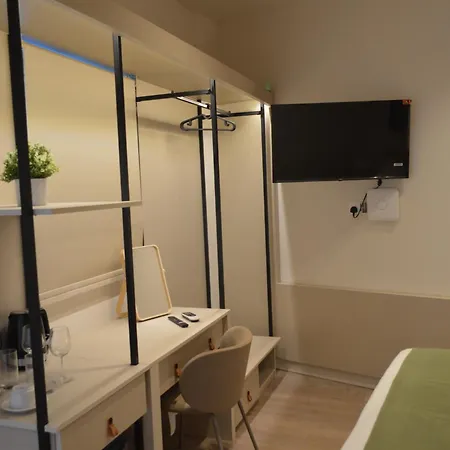 Leondiana Boutique Hotel 5*