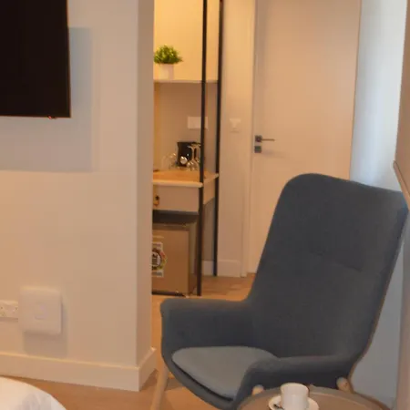 מלון Leondiana Boutique לרנקה