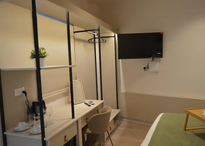 Leondiana Boutique Hotell 5*